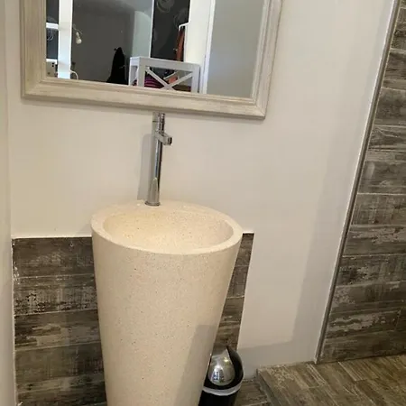 Appartement Bas De Villa Apartman Propriano